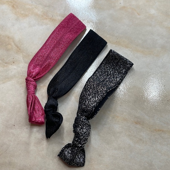 Sephora Accessories - Pack of 3 Sephora hair ties